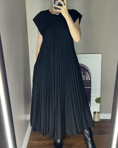 Joëlle | Classic and Cozy Dress