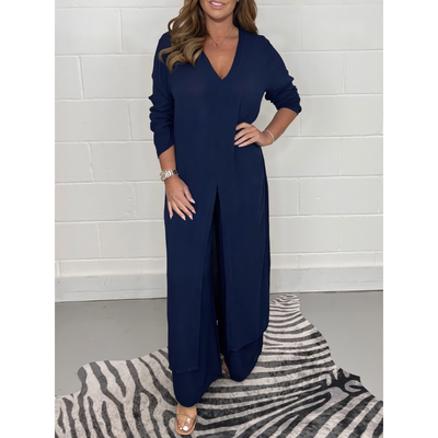 Casey - Two-Piece Casual Set with V-Neck and Split