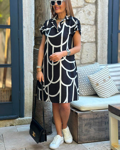 Florentine - Chic Dress Featuring Convenient Side Pockets