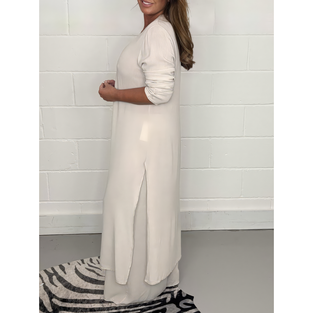 Casey - Two-Piece Casual Set with V-Neck and Split
