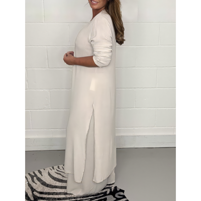 Casey - Two-Piece Casual Set with V-Neck and Split
