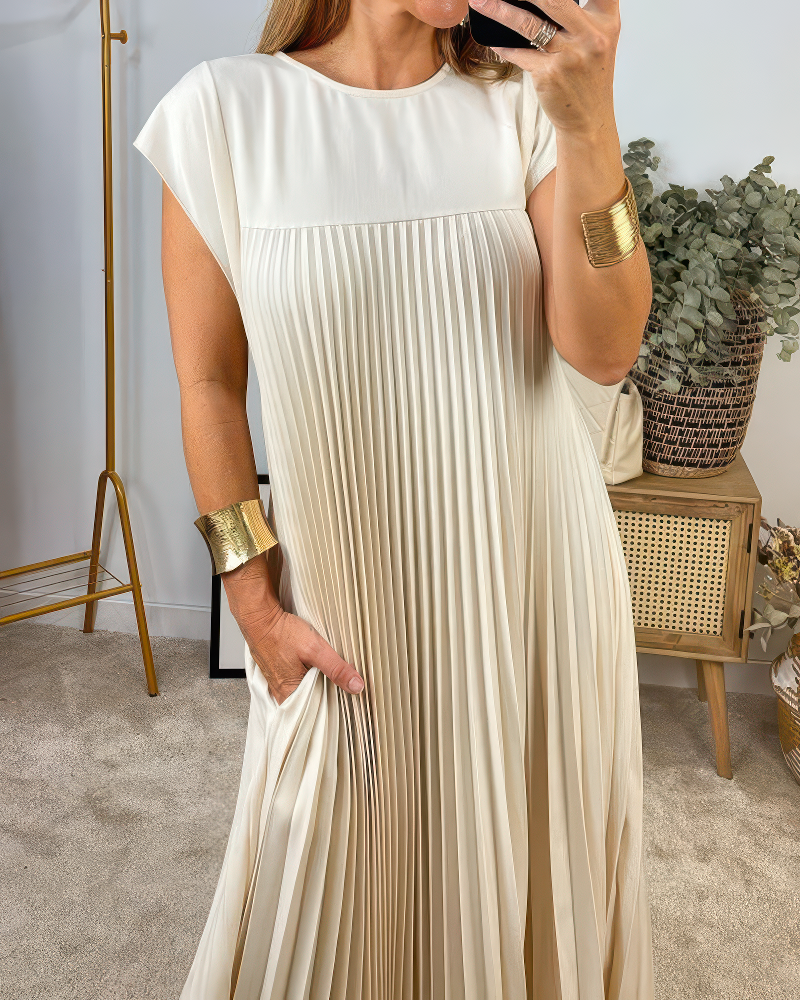 Joëlle | Classic and Cozy Dress