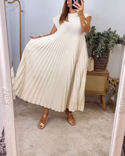 Joëlle | Classic and Cozy Dress