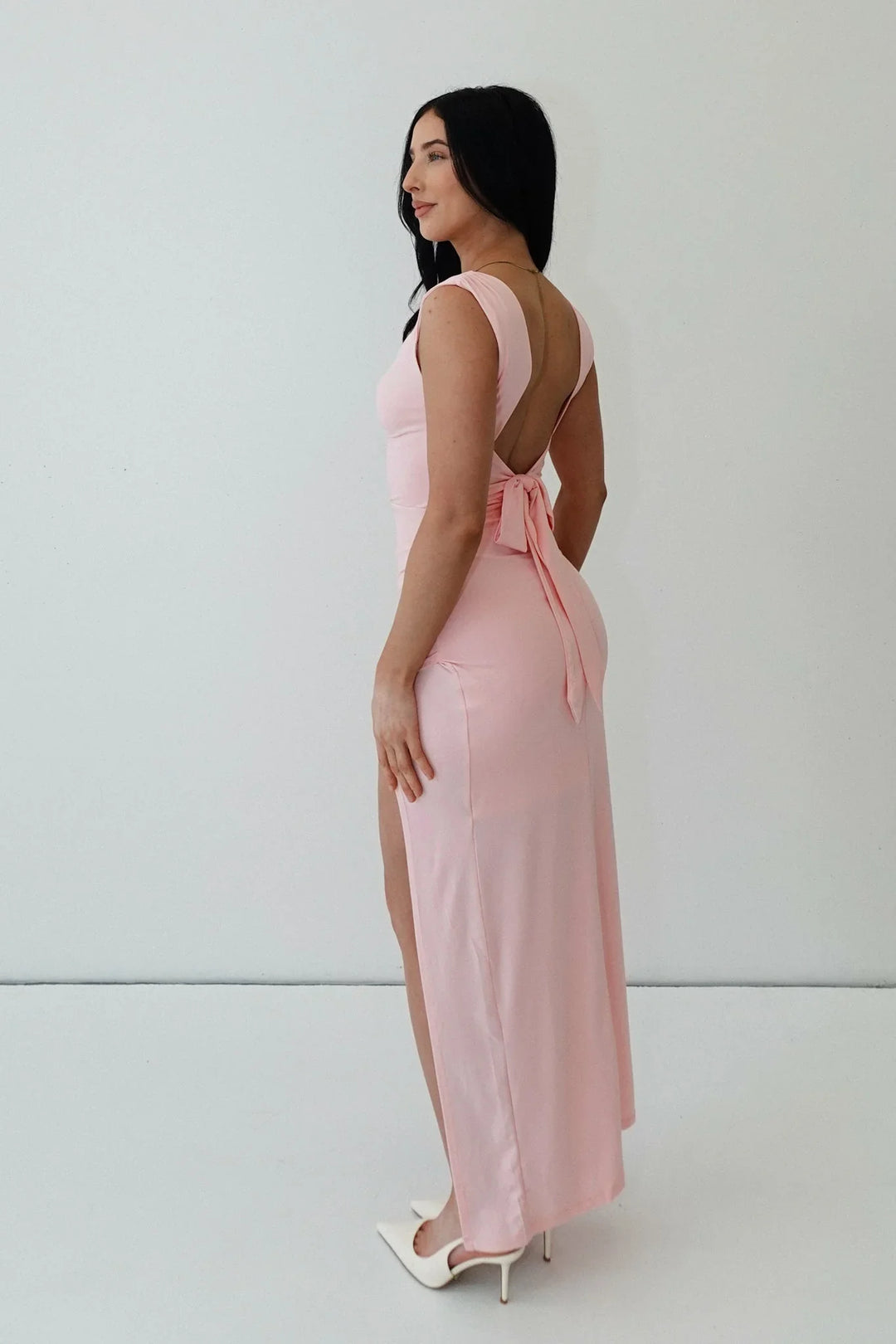 Claire™ | Figure-Hugging Slit Dress