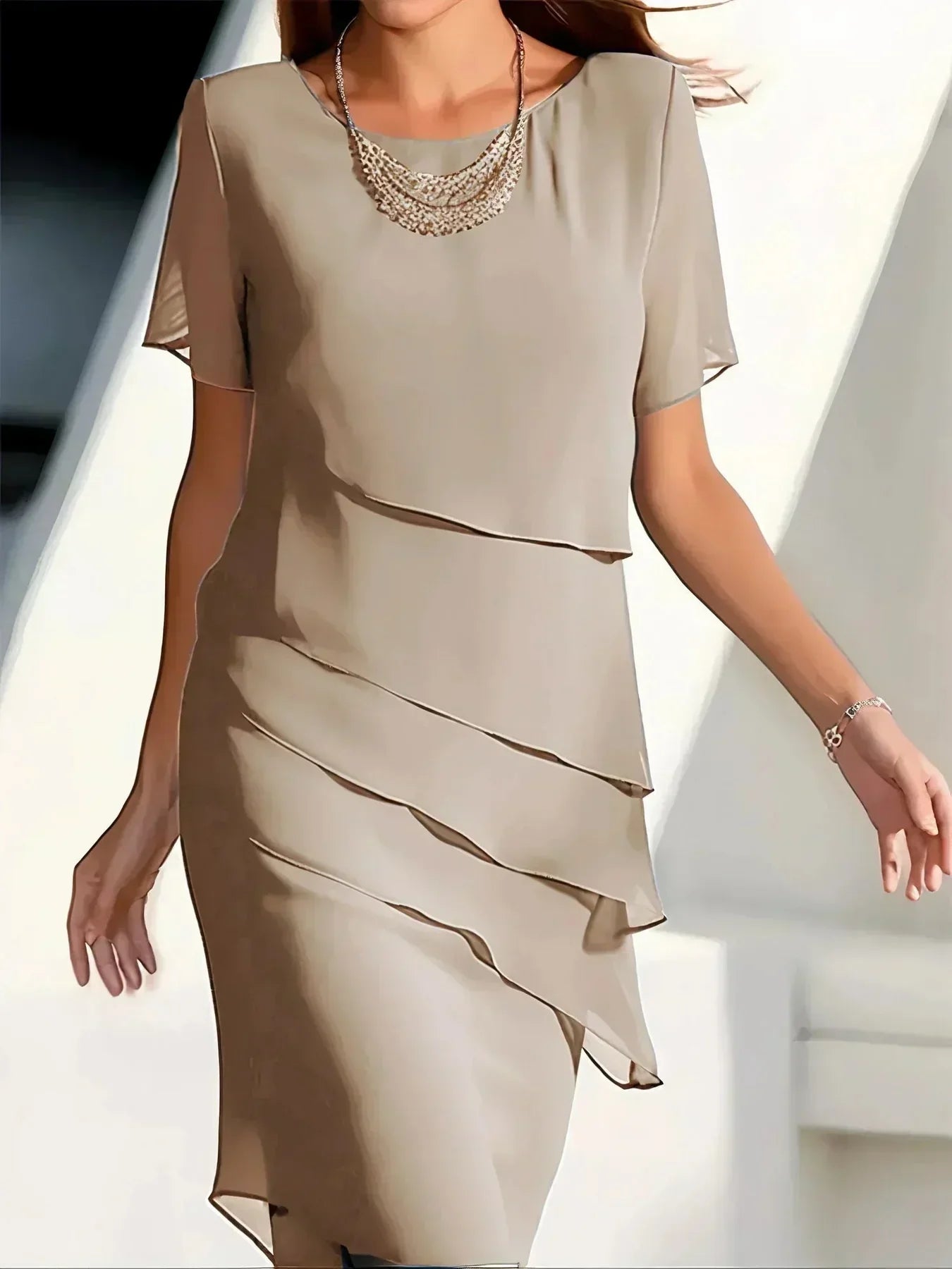Elira - Fashionable Spring Dress