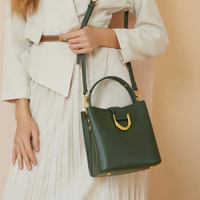 Women’s Genuine Leather Bucket Shoulder Bag – Large Capacity Crossbody for Daily Commute