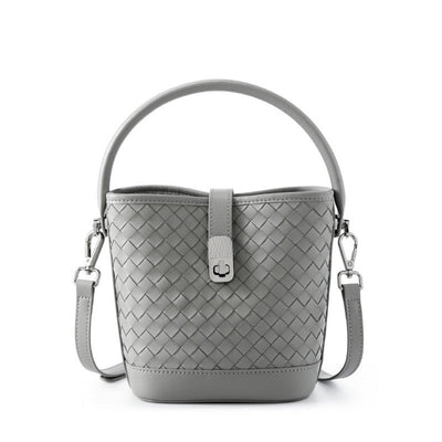 Women’s Genuine Sheepskin Woven Bucket Bag – Elegant Commuter Style