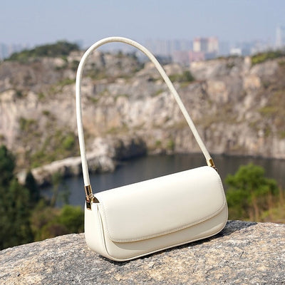 Women’s Genuine Leather Minimalist Saddle Tote – 2025 Commuter Edition