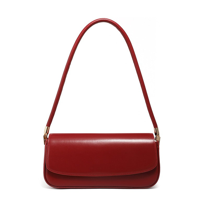 Women’s Genuine Leather Minimalist Saddle Tote – 2025 Commuter Edition