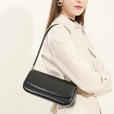 Women’s Genuine Leather Minimalist Saddle Tote – 2025 Commuter Edition