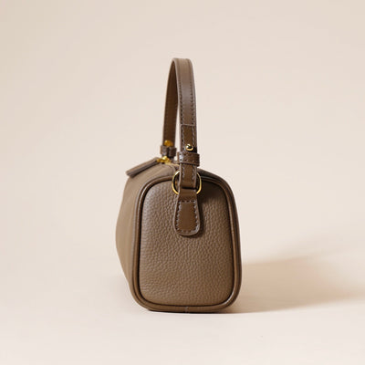 Women’s Genuine Leather Minimalist Quilted Crossbody Clutch Bag