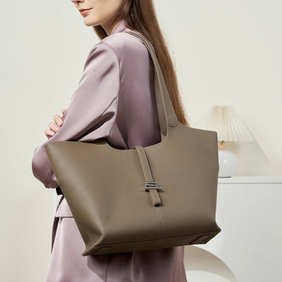 2025 New Women’s Genuine Leather Large Capacity Commuter Tote Bag