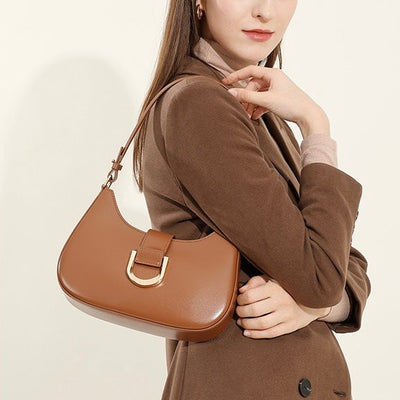 Women’s Soft Top-Grain Leather Baguette Shoulder Bag in Minimalist Commuter Style