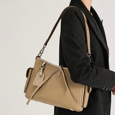 Women's Genuine Leather Stylish Versatile Large-Capacity Single-Shoulder Crossbody Bag