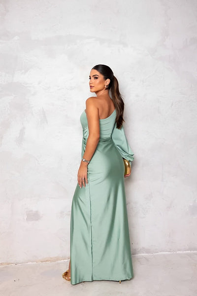 VERA – Satin One-Shoulder Evening Gown
